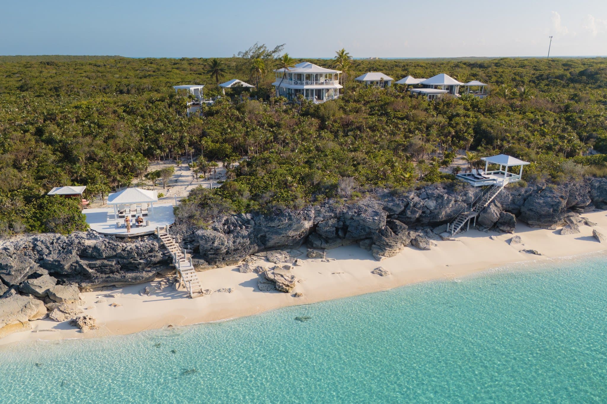 Sugar Beach Villa set above the turquoise Atlantic shore of Little Exuma