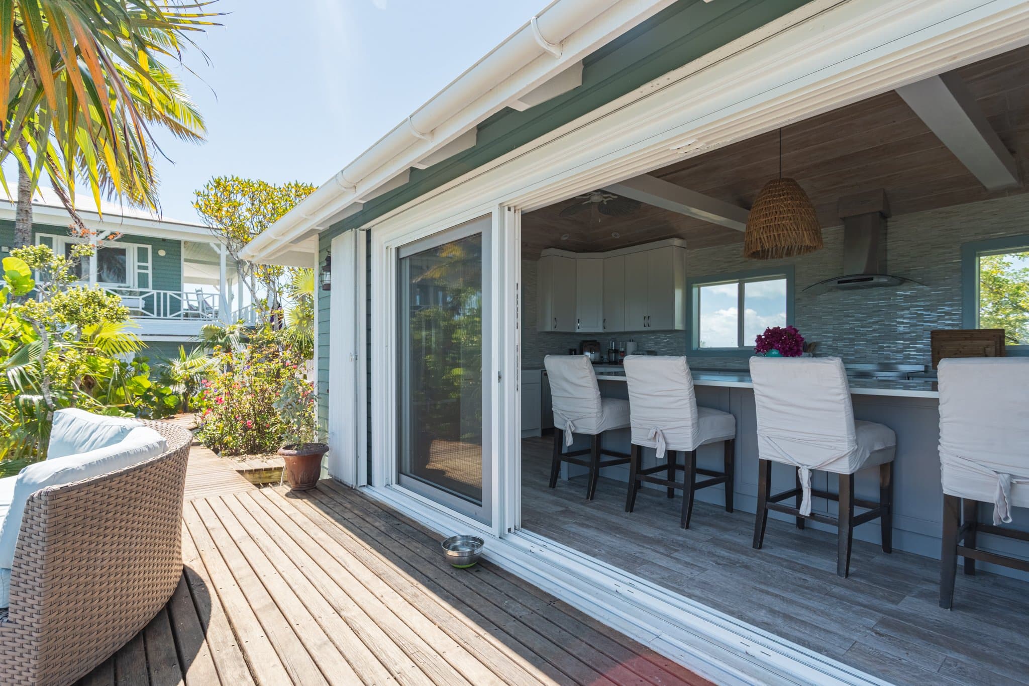White lookout pavilion with ocean views